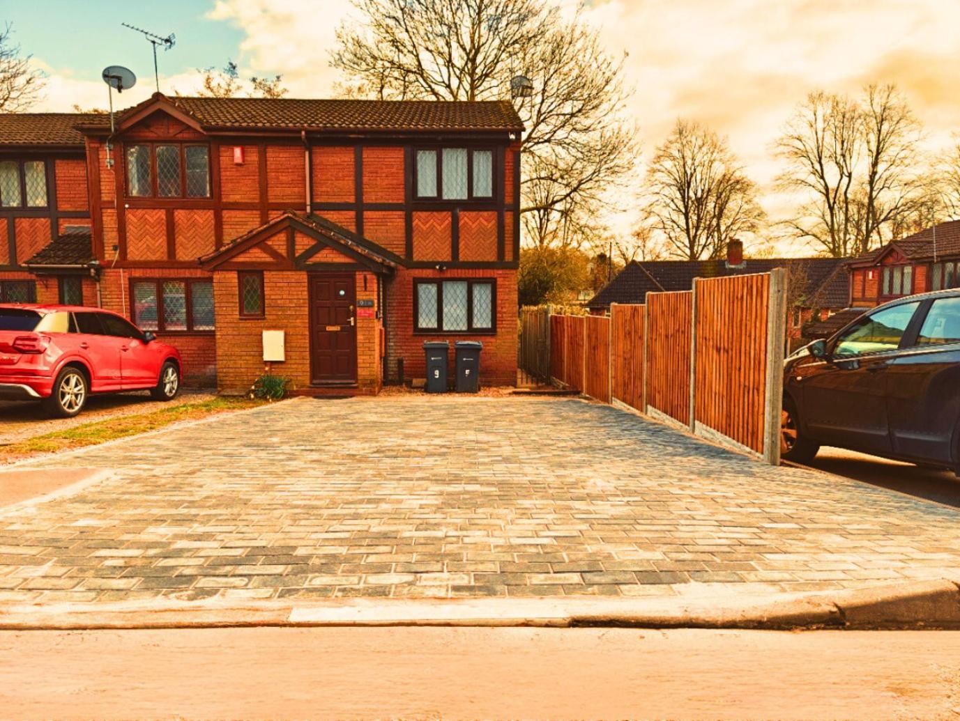 Modern Spark Home With Parking, Garden, Wi-Fi Birmingham Exterior photo